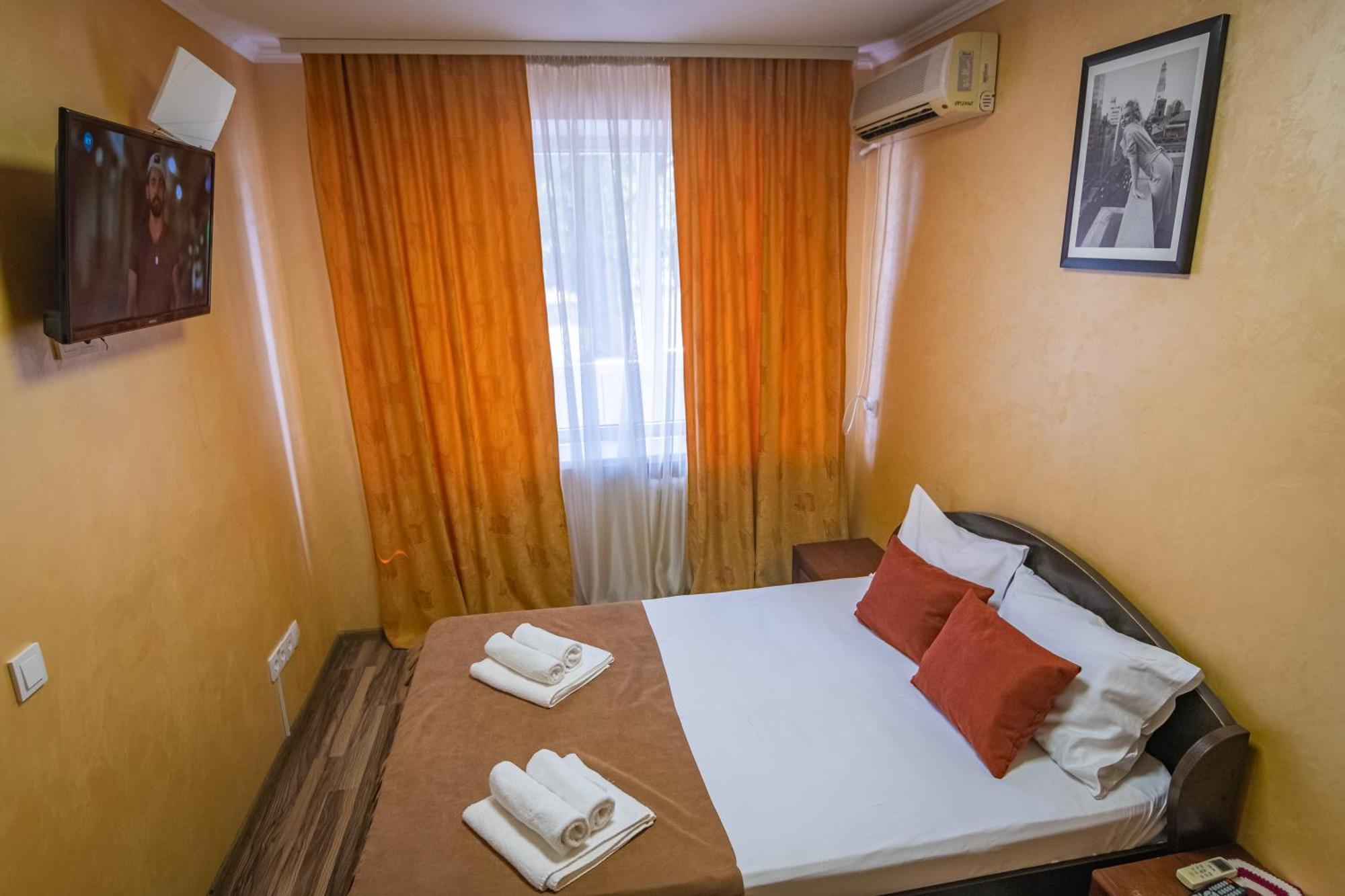Tourist Hotel